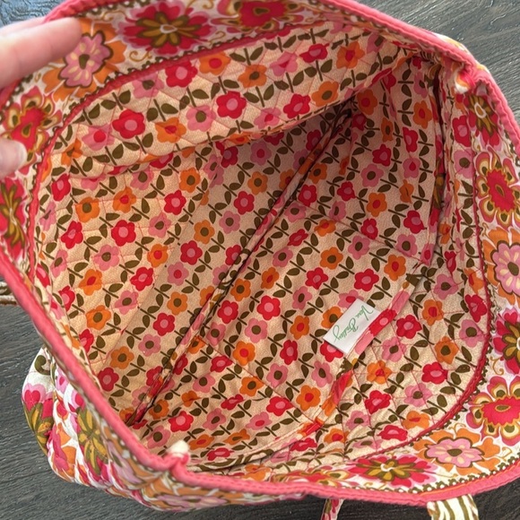 Vera Bradley Bag. Retired Folkloric pink and orange tote. Great condition! - Picture 3 of 5